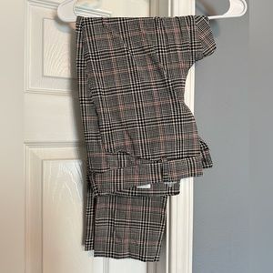 Business casual capris